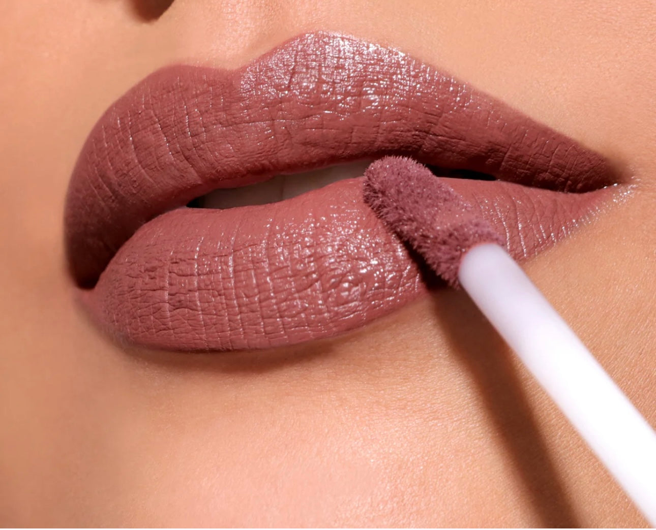 LIP DIVINE LIQUID LIPSTICK