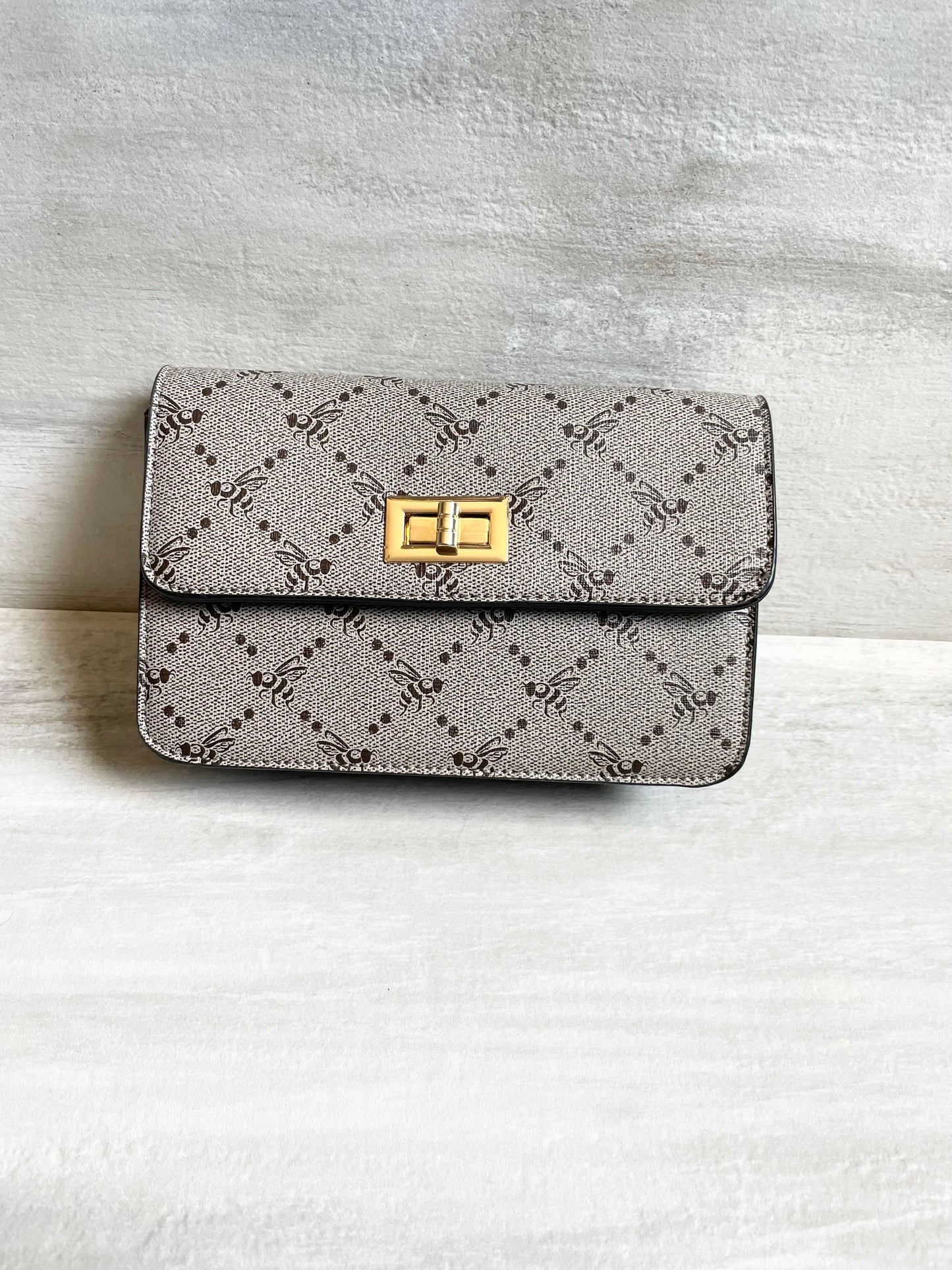 QUEEN BEE CROSSBODY BAG