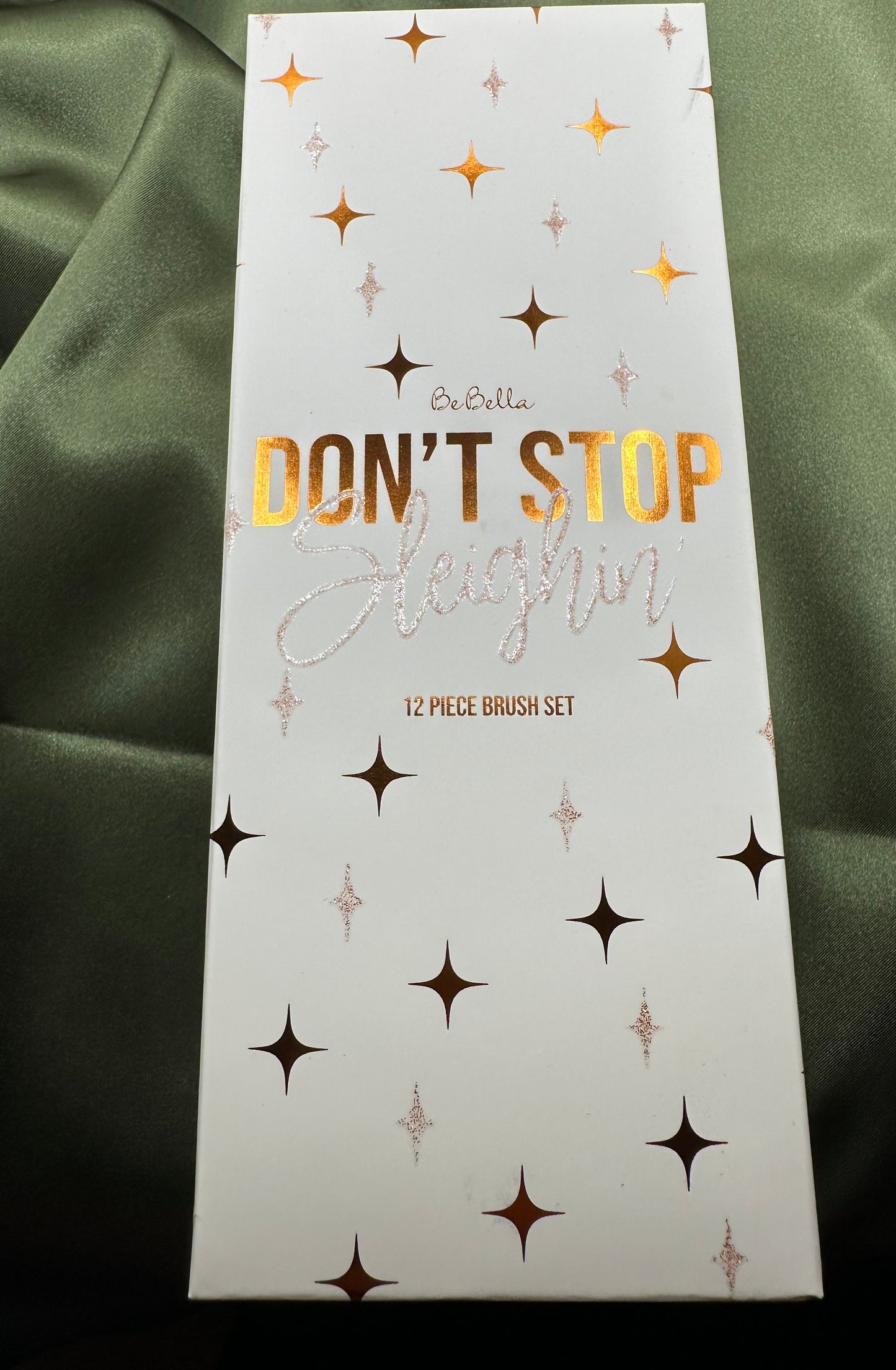 BEBELLA - DON'T STOP SLEIGHIN 12 PIECE BRUSH SET