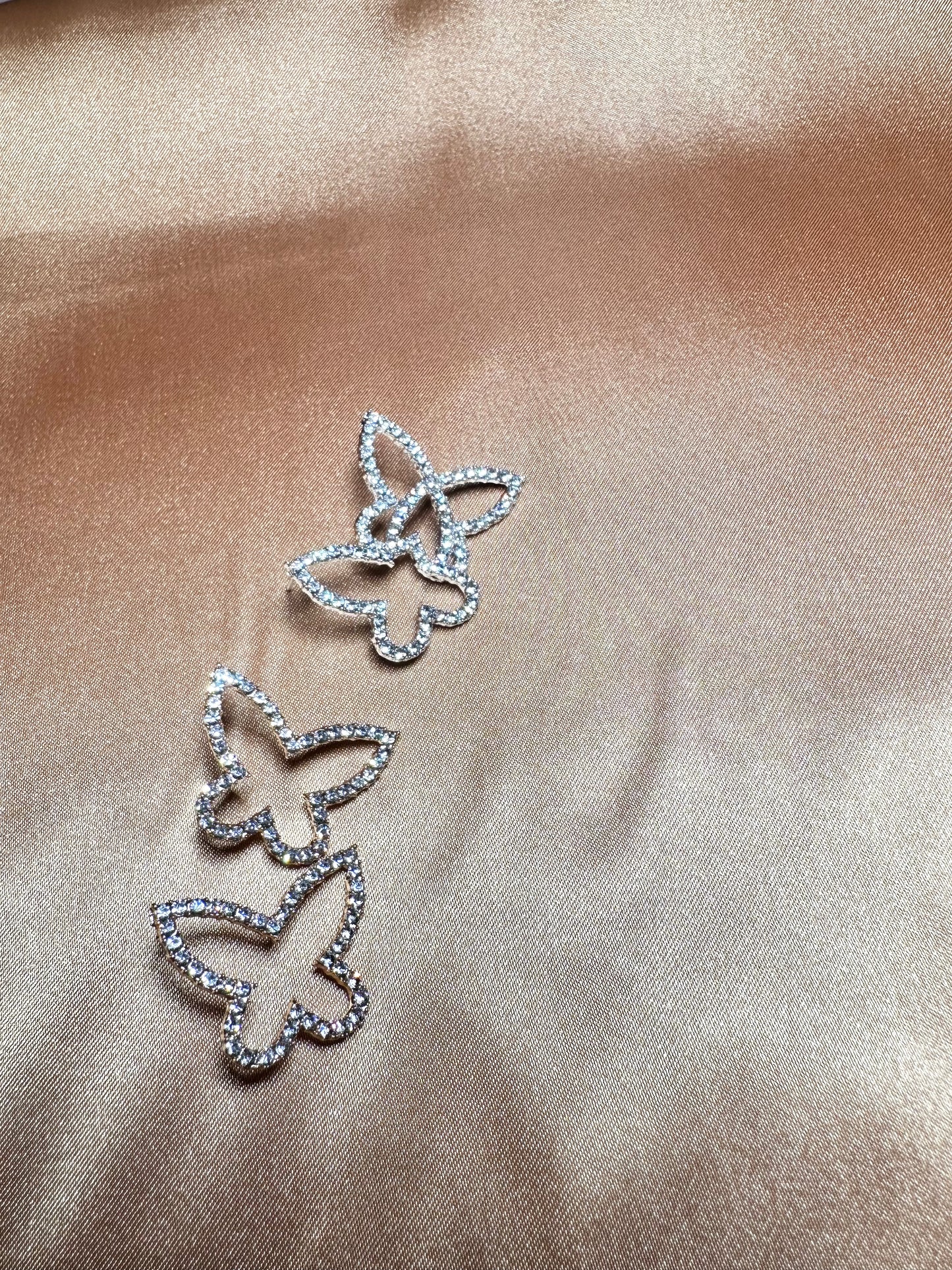 BUTTERFLY LOVE EARRINGS