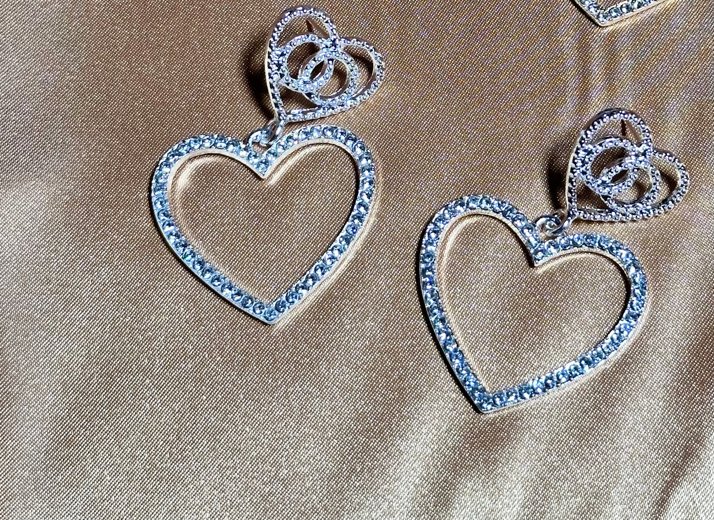 HEART BREAKER EARRINGS