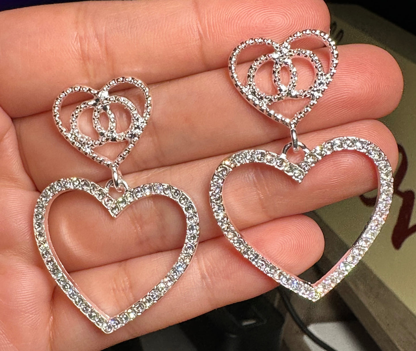 HEART BREAKER EARRINGS