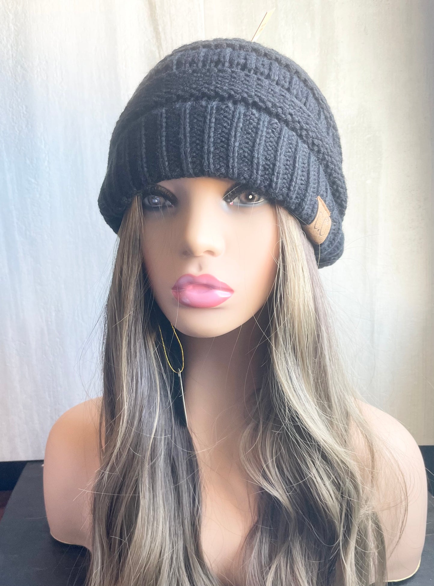 COZY BEANIE